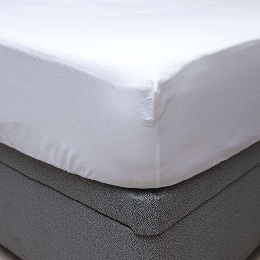 Fitted Sheet White - Queen