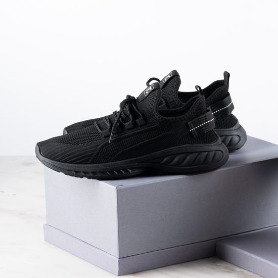 Skylar Black Trainers