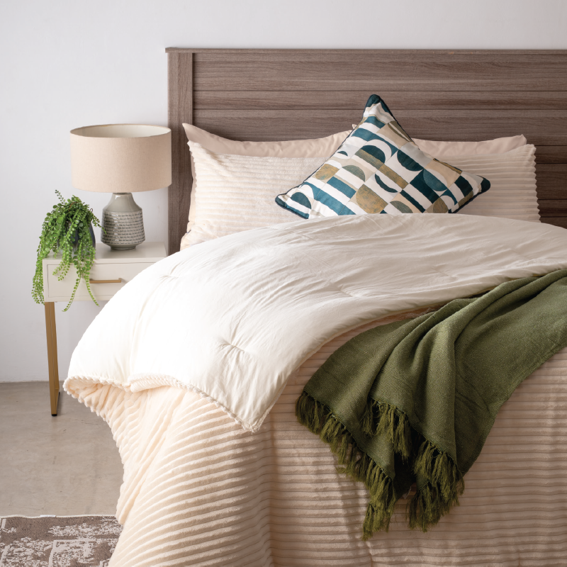 AMARA COMFORTER SET CREAM