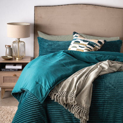 AMARA COMFORTER SET TEAL